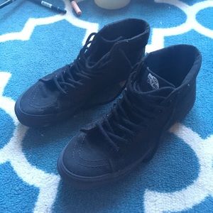 Black s8 hi vans
