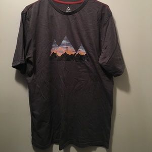Alpine Design t-shirt