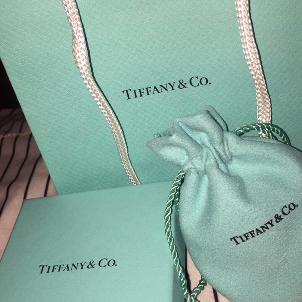 Tiffany & Co. bag box and pouch set
