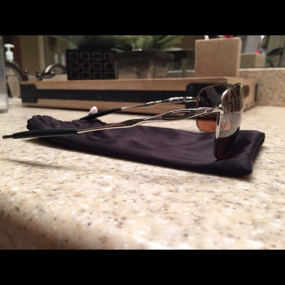 Oakley women's sunglasses - Picture 2 of 8