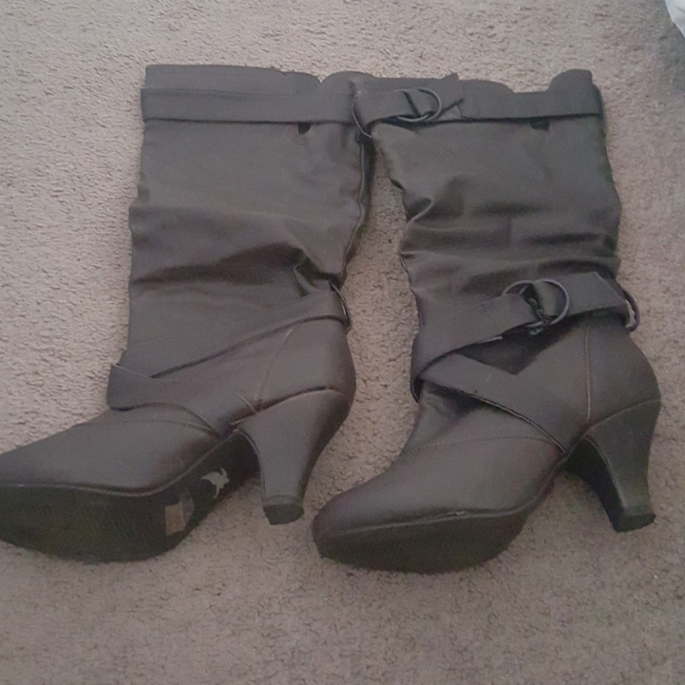 Brown Shiekh boots