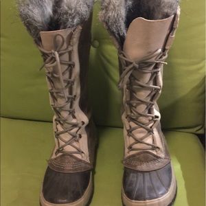 Sorel waterproof boots, size 9