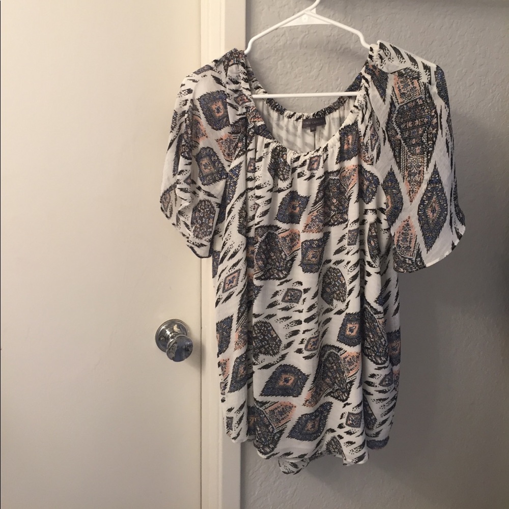 Vince Camuto over the shoulder tunic top