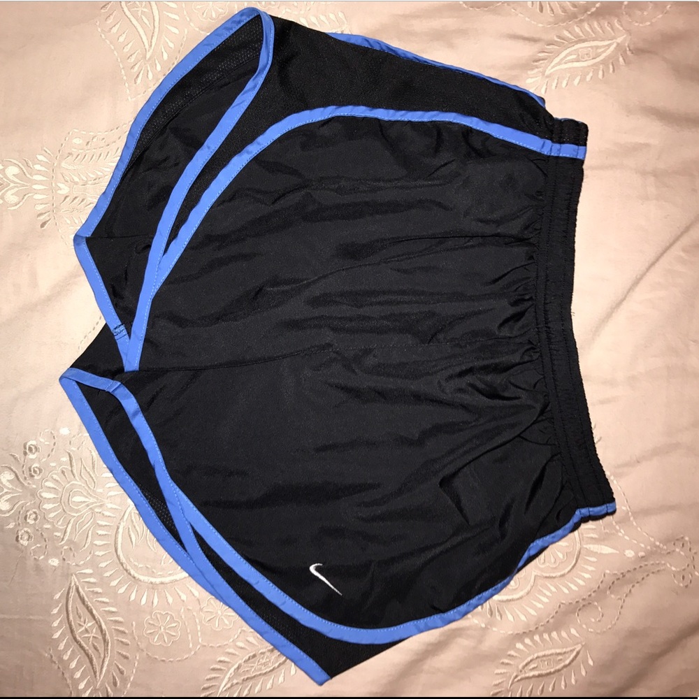 Nike Women's Tempo Shorts