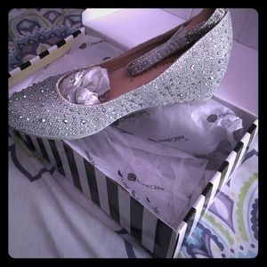Size 6.5 sparkling silver wedges ✨