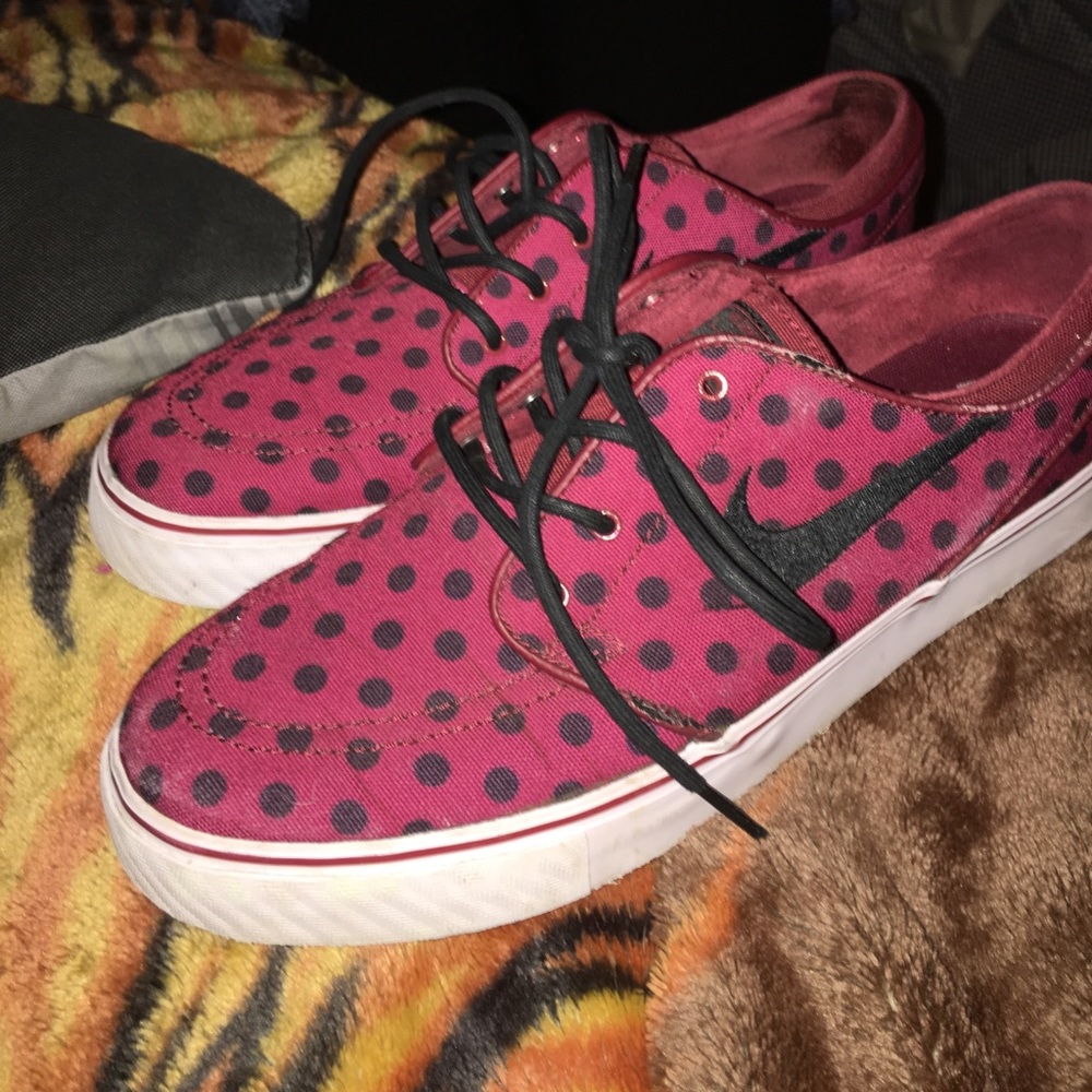 Men's size 9.5 Nike Janowskis worn once