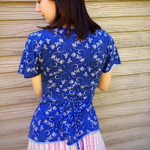Gorgeous Blue Kimono Tie-back Top - Picture 2 of 2