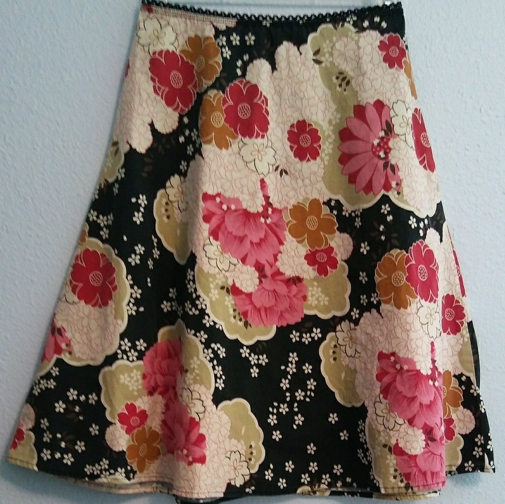 Floral cotton blend skirt