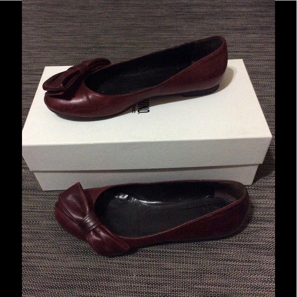 Sold ✅ MOSCHINO red wine shoes 6
