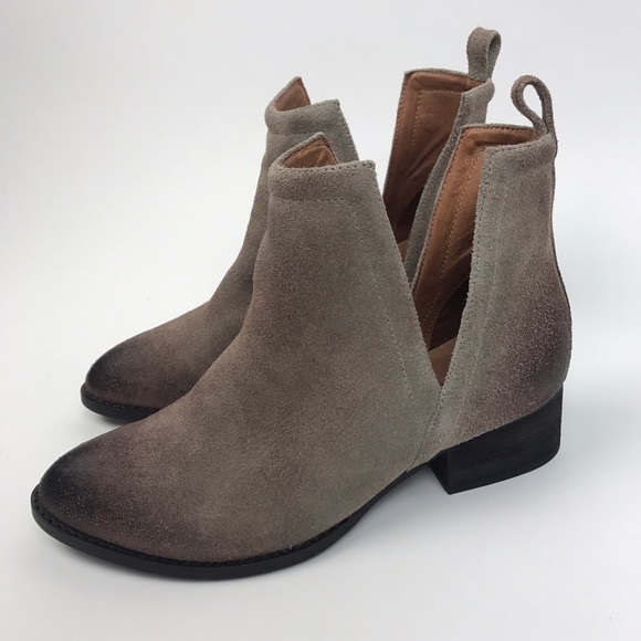 [Jeffrey Campbell] Muskrat Booties Suede Cut Out - Picture 3 of 8
