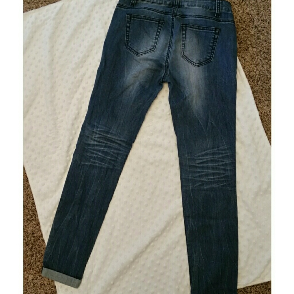 Iris Straight Ripped Jeans - Picture 3 of 4
