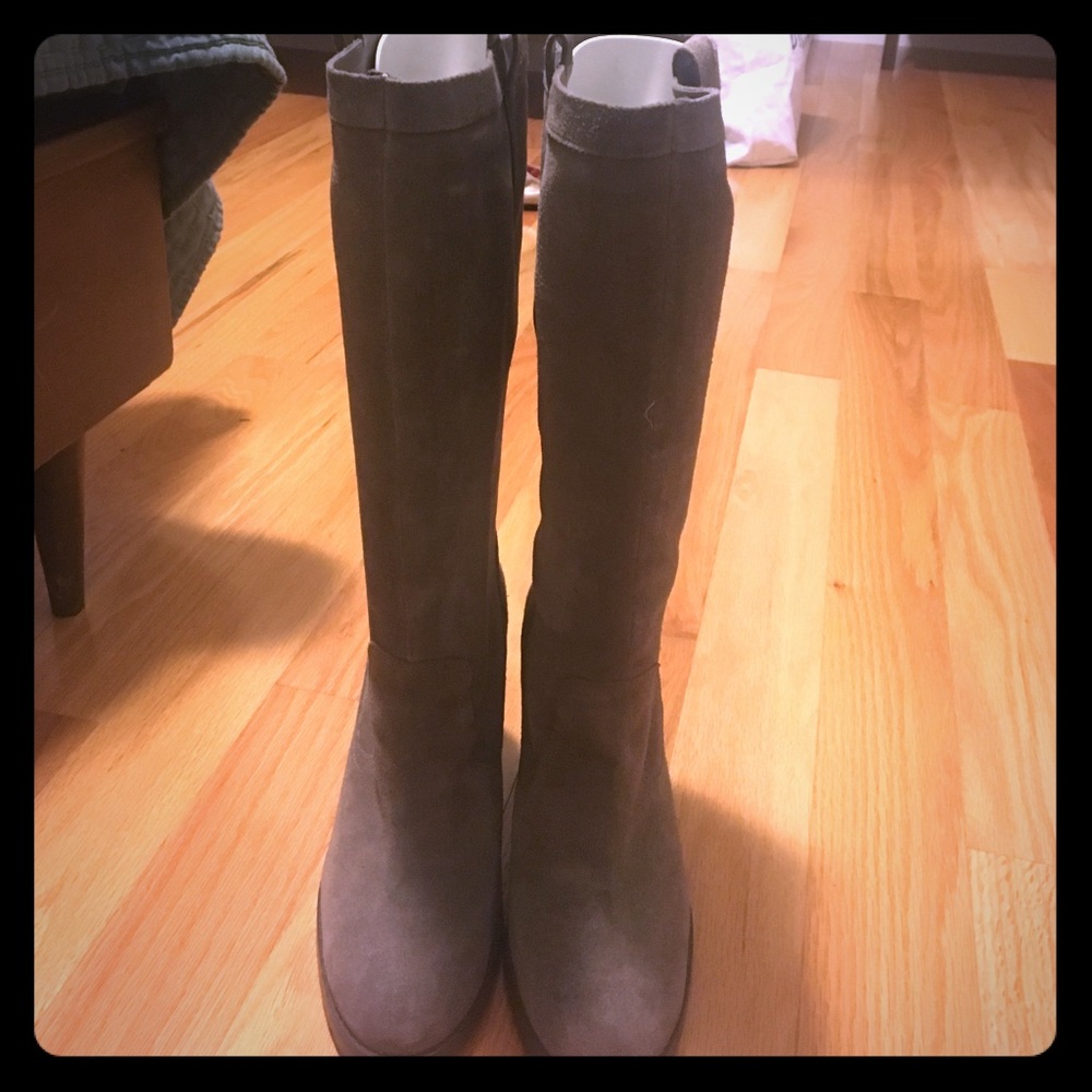 Ralph Lauren grey suede heeled boots
