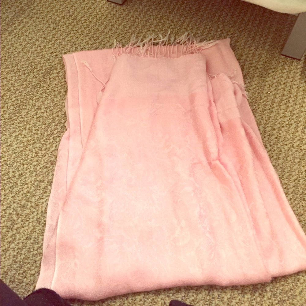 Pink blanket scarf