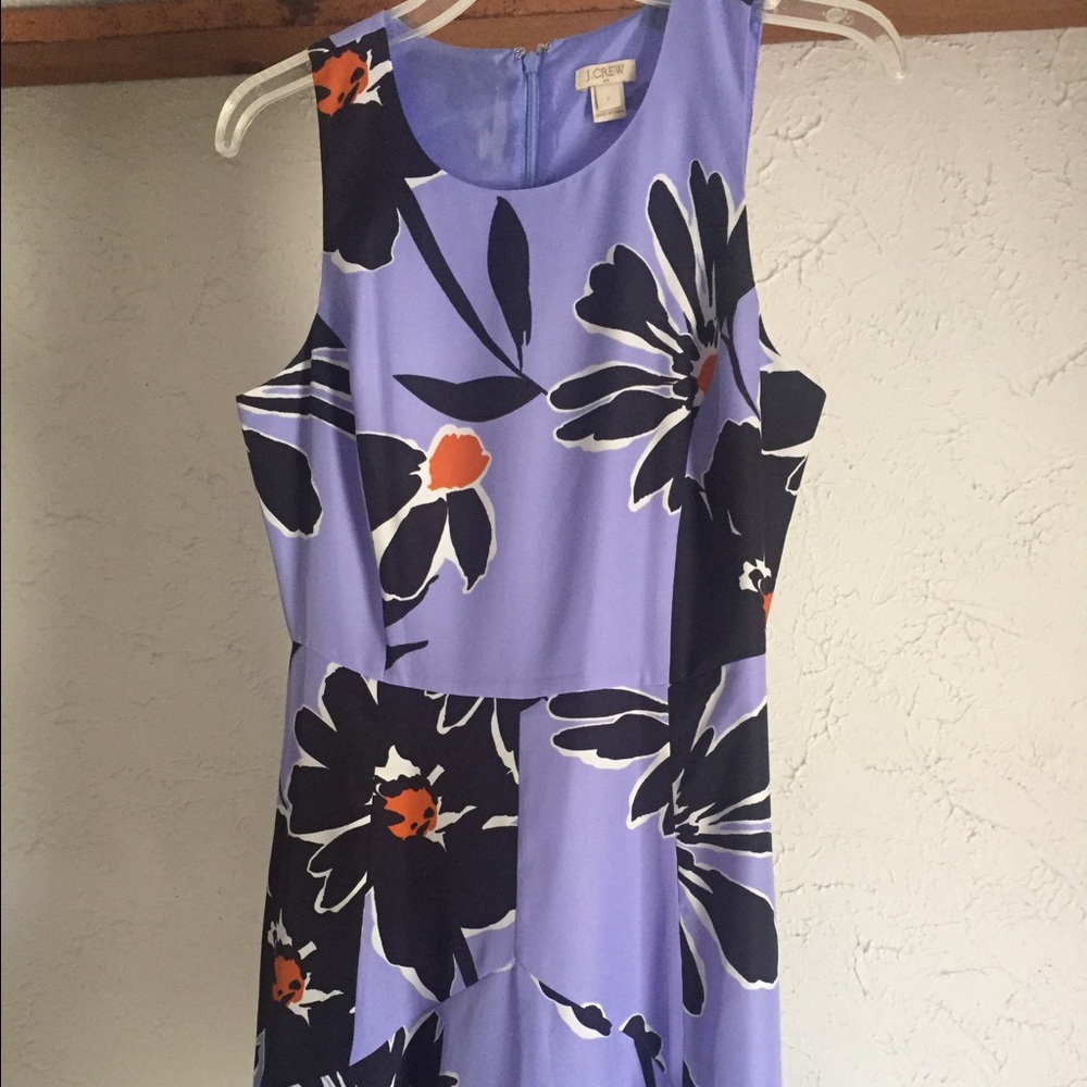 NWOT Floral Flared dress in size 2