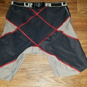 Large under armour compression shorts