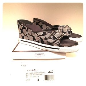 Coach ALYSSA Logo BLK/WHT Combo Sandals