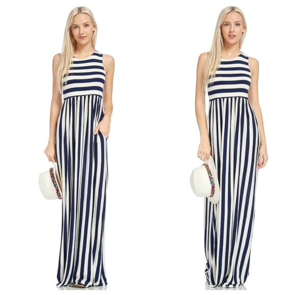 🦋MAKE AN OFFER!🦋 Navy Ivory Striped Maxi - Picture 4 of 4