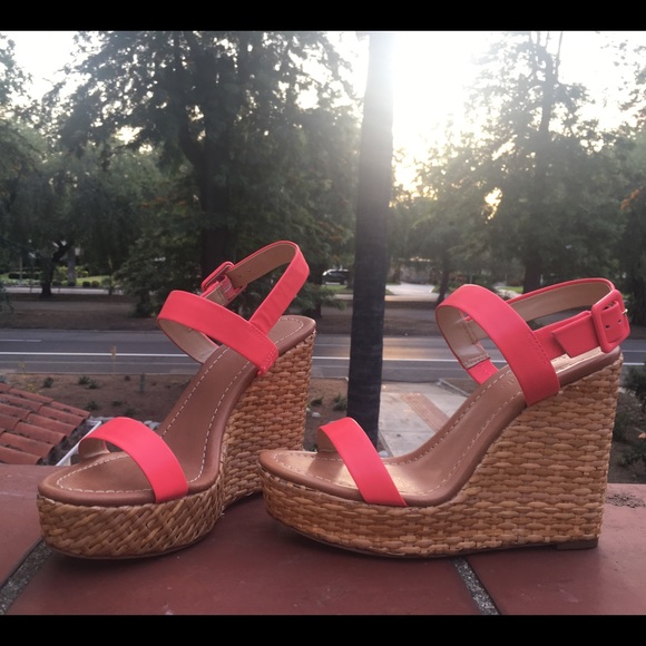 kate spade Shoes - Kate Spade Dancer Wedges in Geranium Size 8