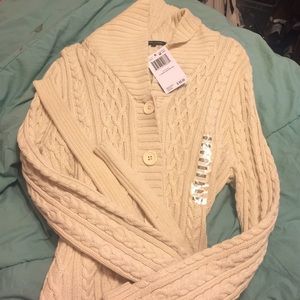 V-neck cardigan