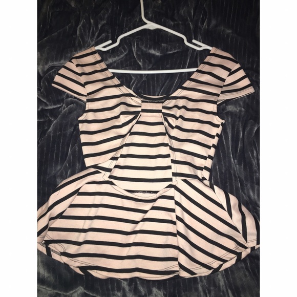 Open Back Striped Peplum Top - Picture 2 of 4