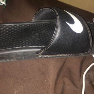 Nike slides