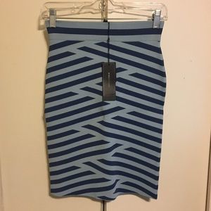 BCBG brand new scheana skirt
