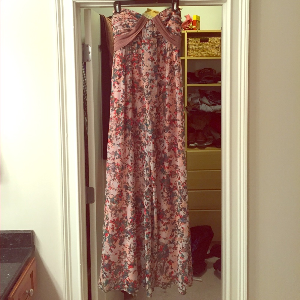 Jessica Simpson strapless maxi dress