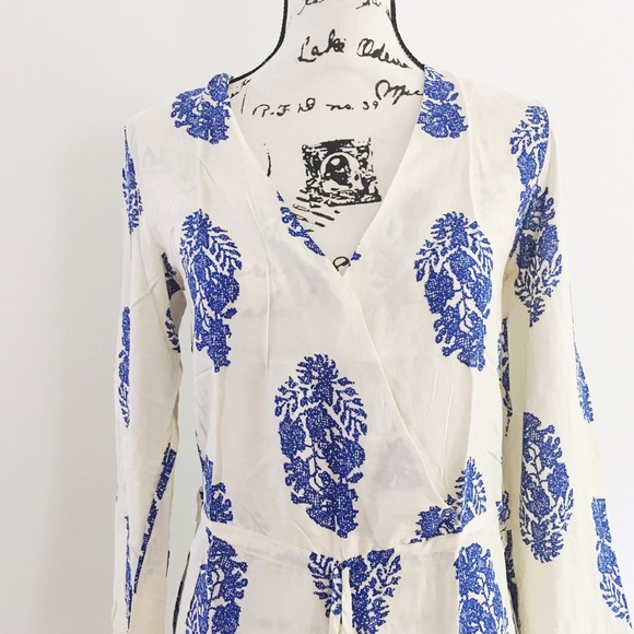 🌸Host Pick🌸 Last 3! Vintage Beach Print Romper - Picture 5 of 8