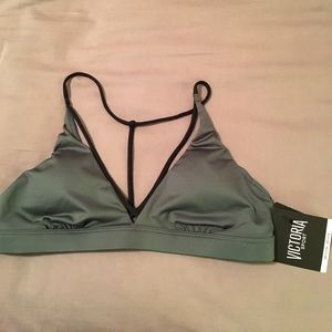 Victoria Secret Sports bra- NEW!