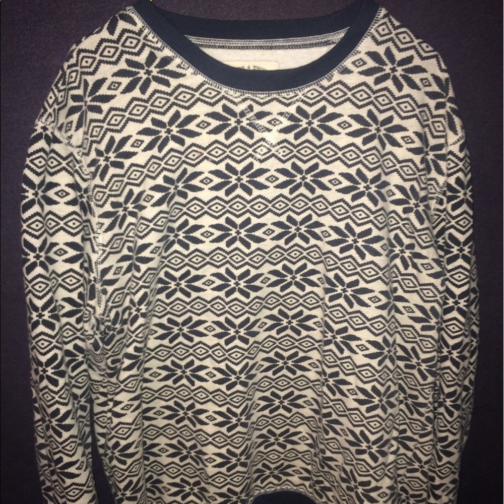 Threads 4 Thought Crew Neck Sweater