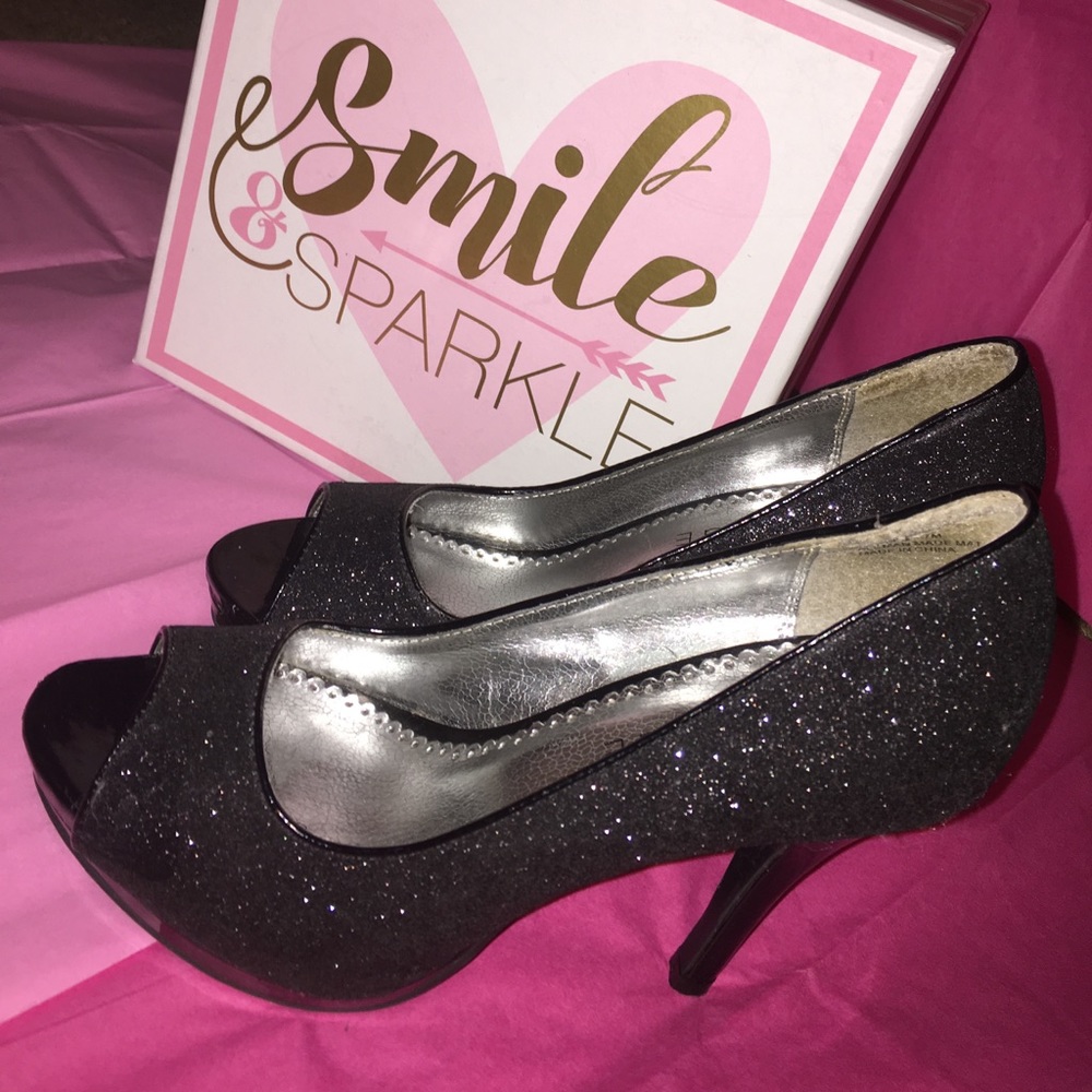 Rampage Heels, Size 7M