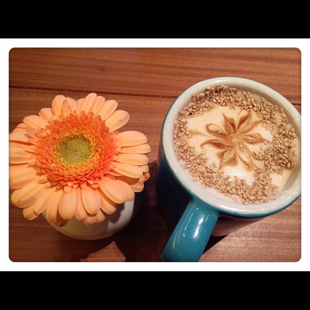 Meet your Posher, Cissie