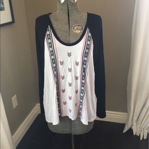 Karen by Karen Kane top.