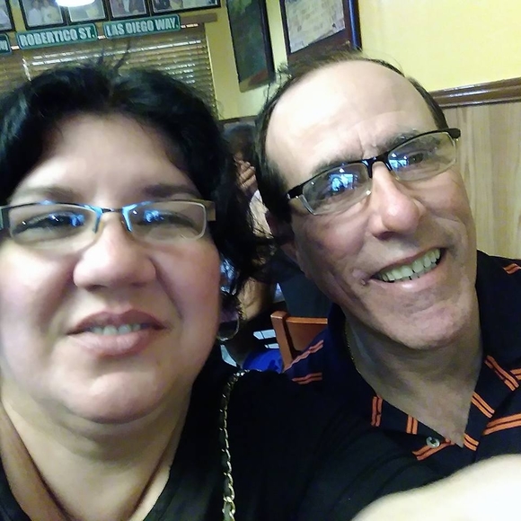 Meet your Posher, Leticia - Picture 1 of 1