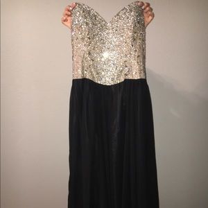 Black prom dress