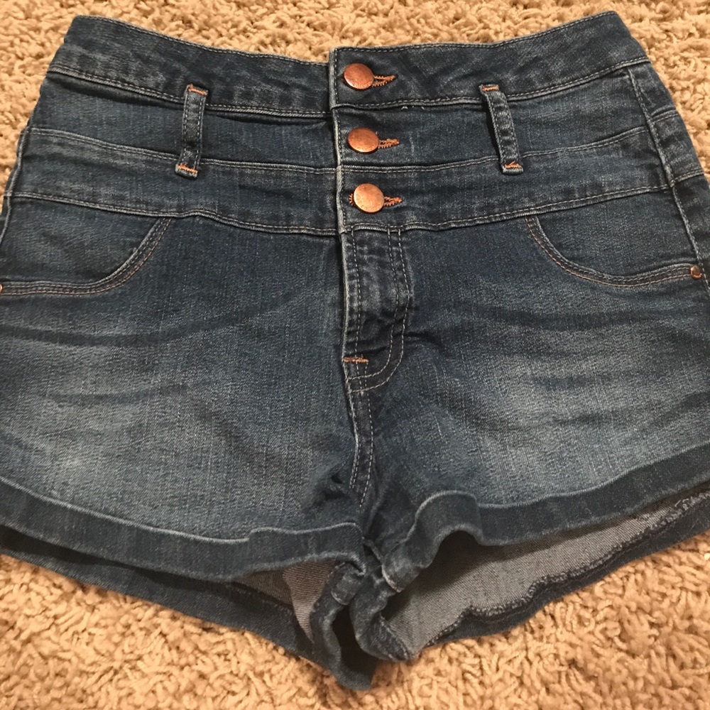Size 0 jean shorts - barely worn