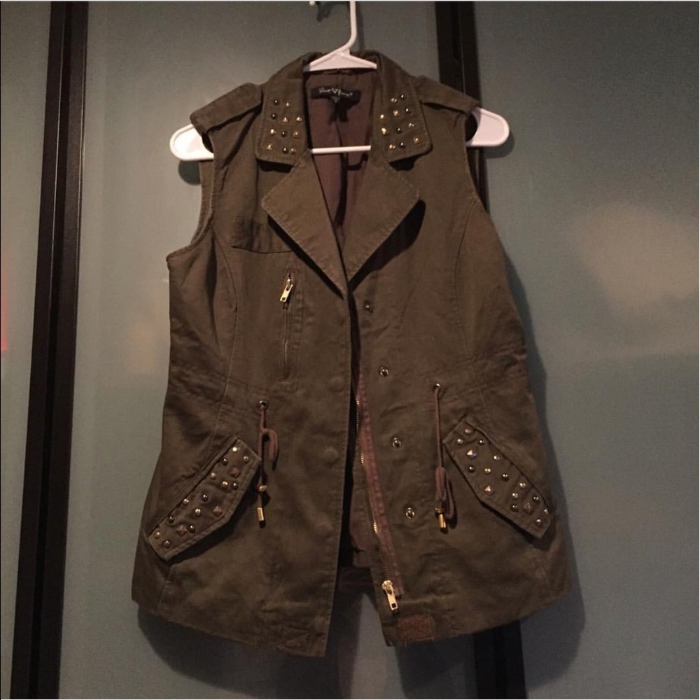 Vest never worn