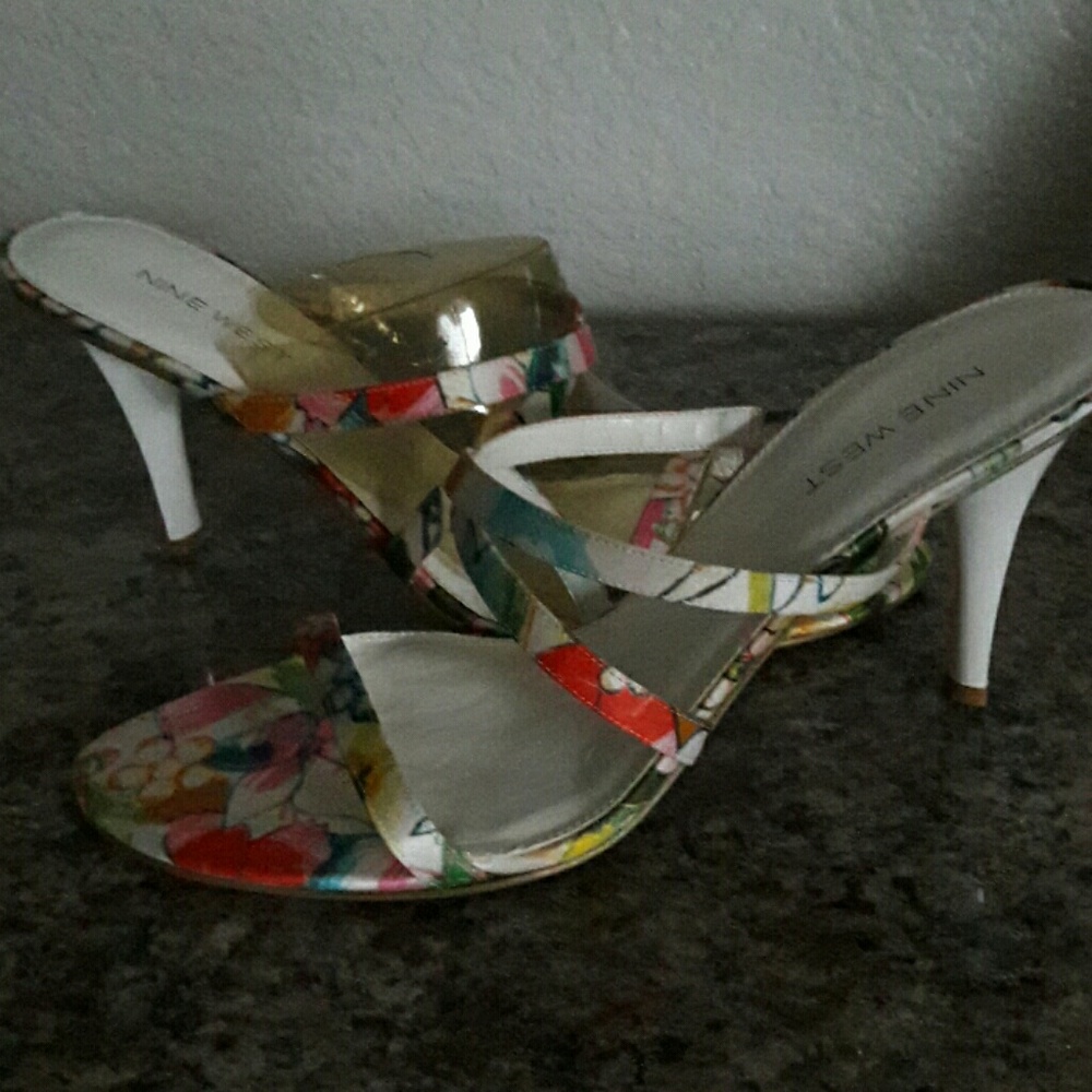 Stunning Floral Sandals