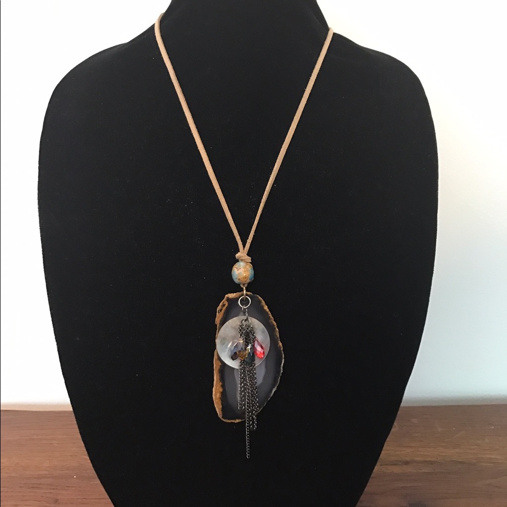 New suede handmade necklace with Agate/shell