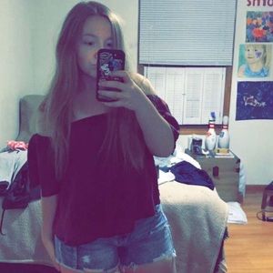 Meet your Posher, Christine