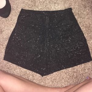 High wasted black shorts
