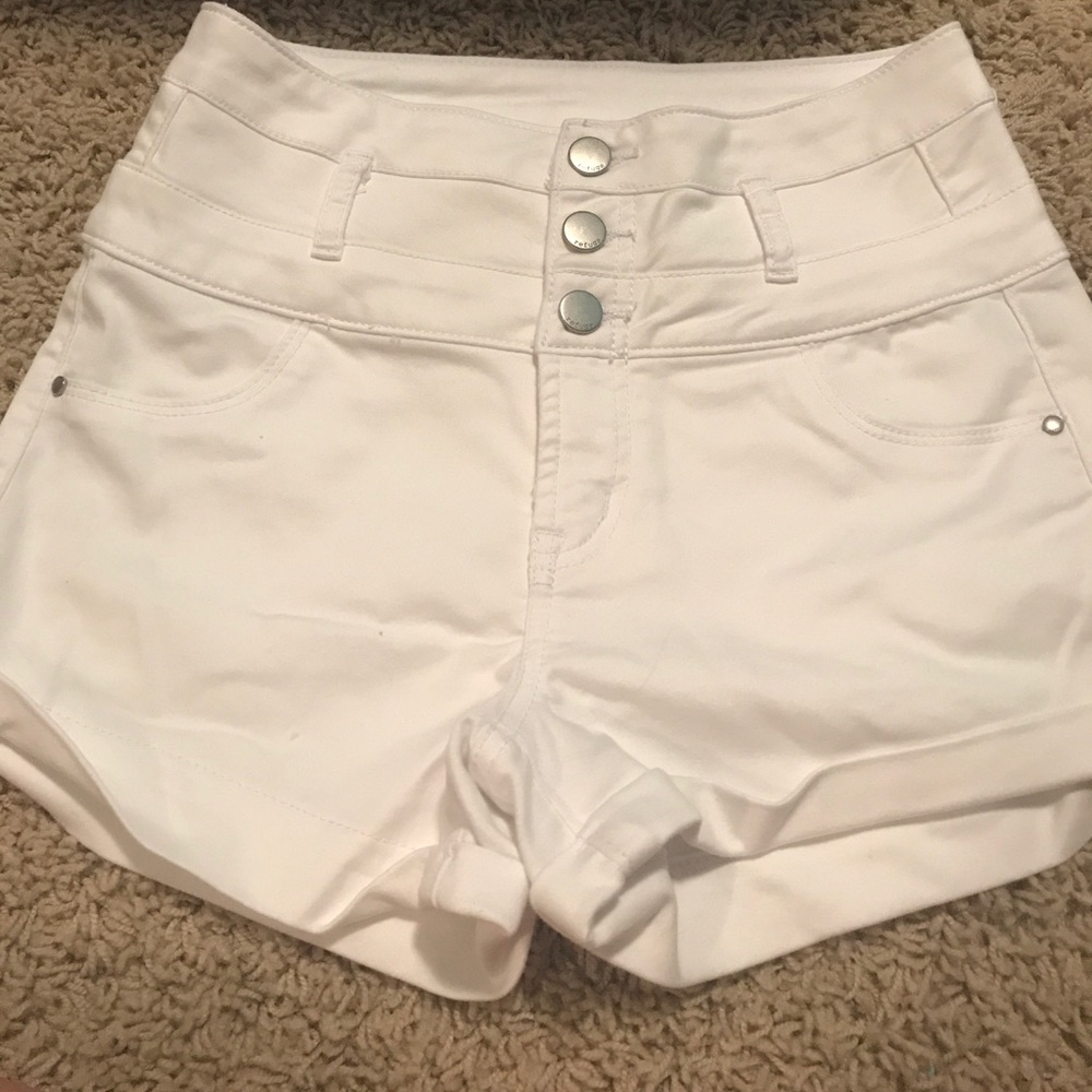 White size 0 high waisted shorts