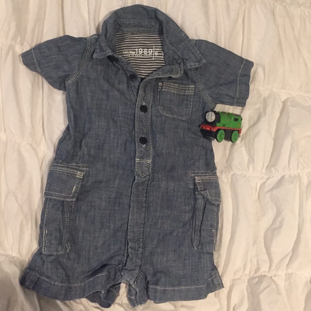 Baby Gap Chambray romper 6-12 months
