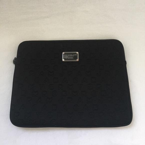 Marc by Marc Jacobs Handbags - Pre Loved Marc Jacobs Laptop Case
