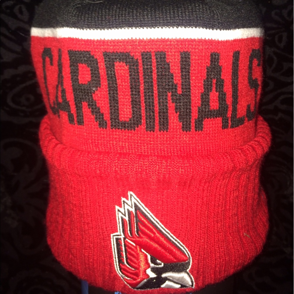 New Era Ball State Pom Beanie