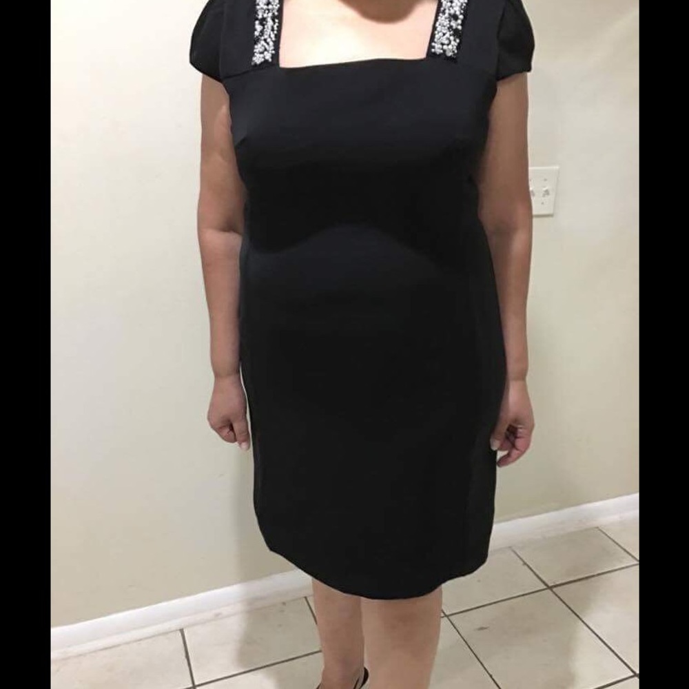 BLACK VENUES DRESS
