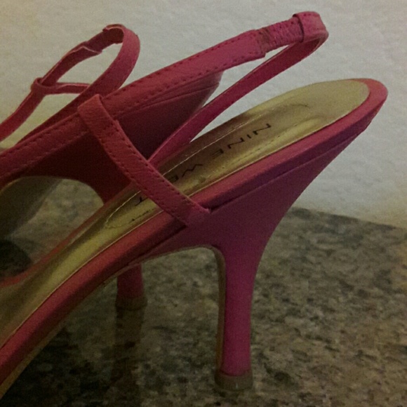 Pink Leather Sandals - Picture 4 of 4
