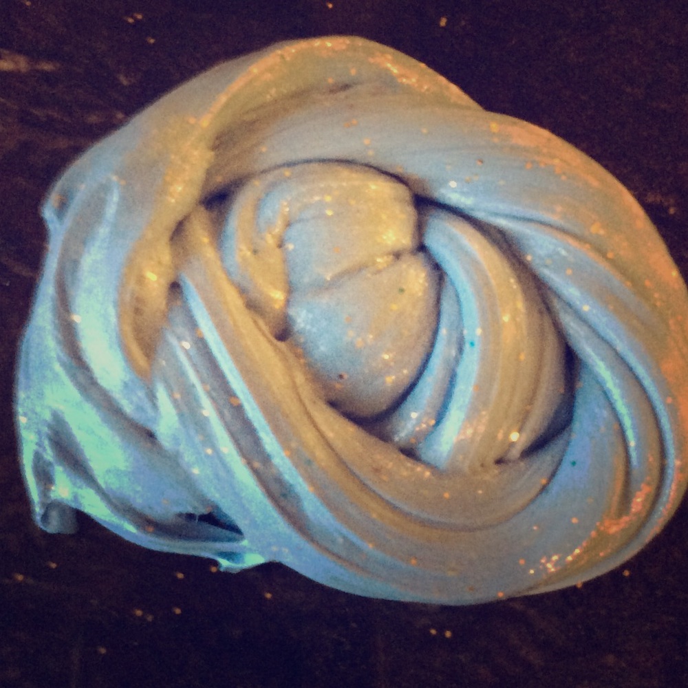 Blue sparkling slime