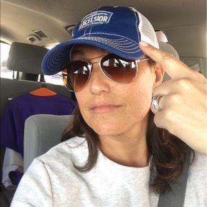 Meet your Posher, Monica