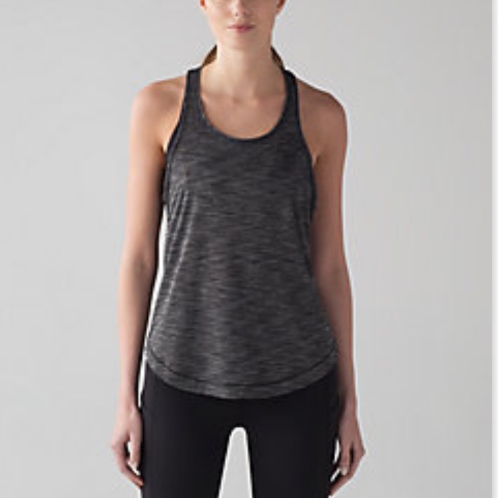 Lululemon's Built-in Bra Long Distance Tank